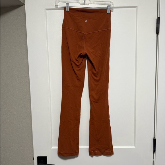 Lululemon Align High-Rise Mini-Flared Pant 28" Inseam Size 4 - Picture 4 of 6
